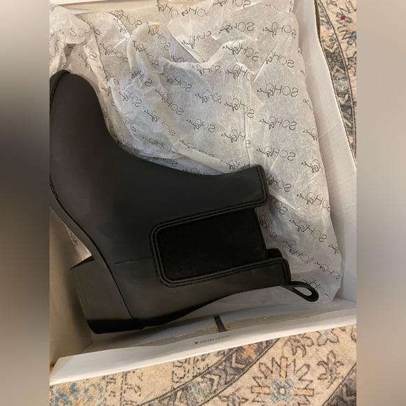 Black Rain Chelsea Boots - Picture 3 of 7